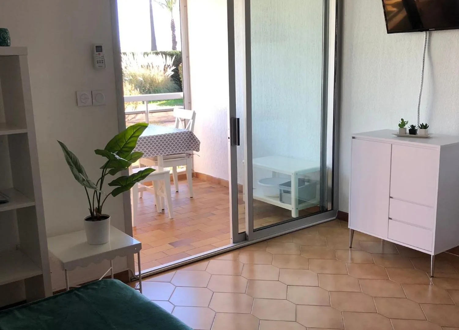 Studio Cabine Climatise Sanary-sur-Mer Apartment